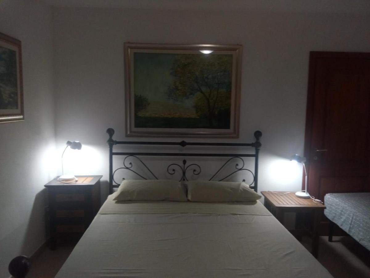 Residence Degli Ulivi Ossi Kültér fotó